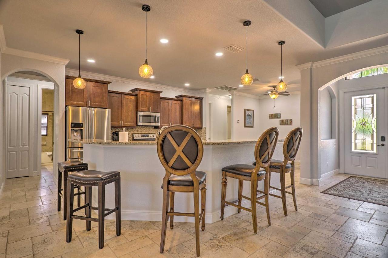 Canalfront Cape Coral Home With Patio And Grill! מראה חיצוני תמונה